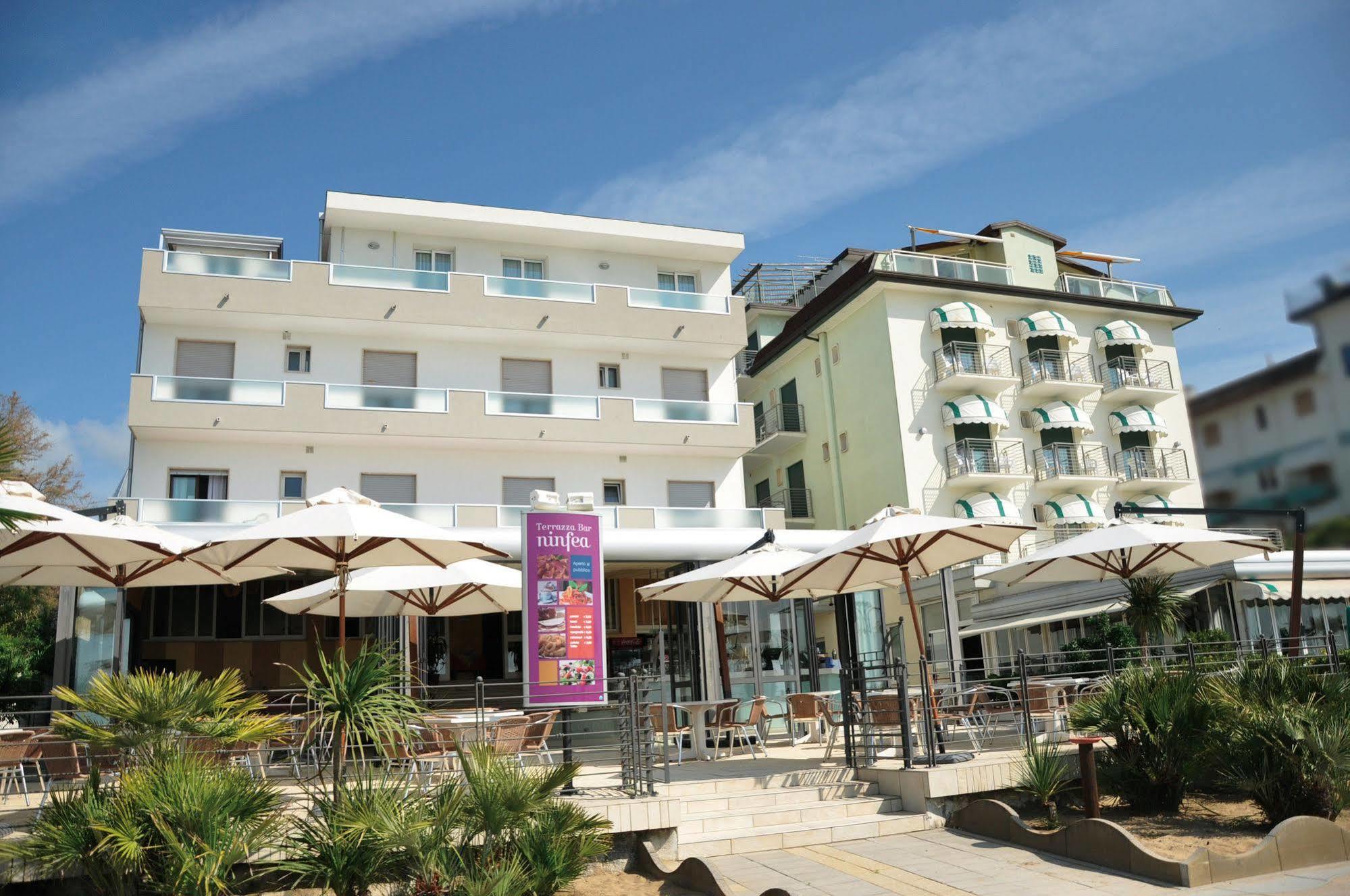 Hotel Columbia & Ninfea Лидо ди Йезоло Екстериор снимка